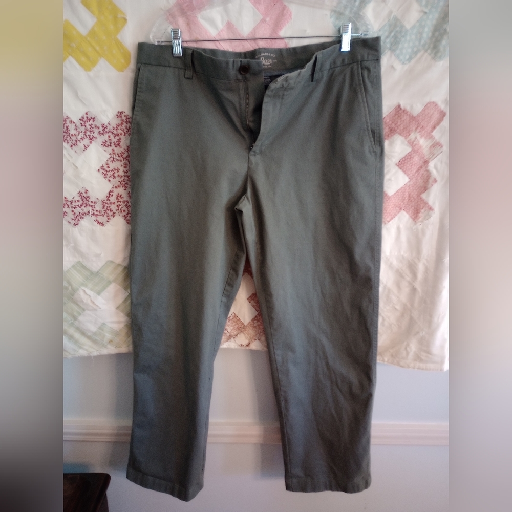 Grey Bass Wilton chino khaki pants